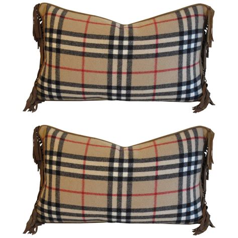 Burberry Throws and Cushions for Women 